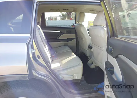 2014 Toyota Highlander Le Plus V6 from USA, damaged, VIN 5TDZKRFH3ES033453